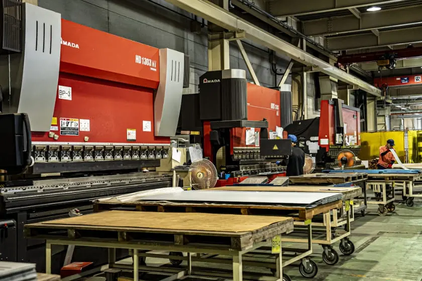 プレスブレーキの画像